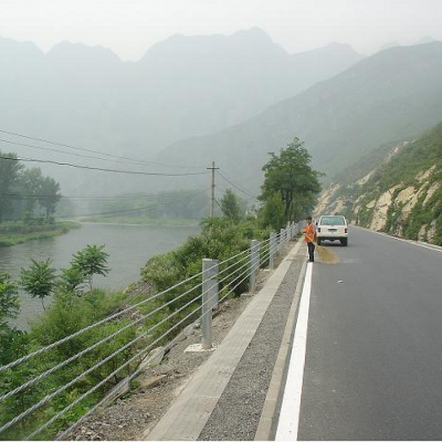 Highway Flexible Galvanized Steel Wire Rope Cable Barrier Guard Rails Factory Price