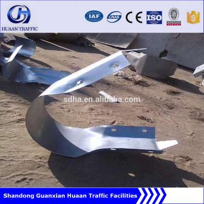 Quality bullnose end for highway guardrail